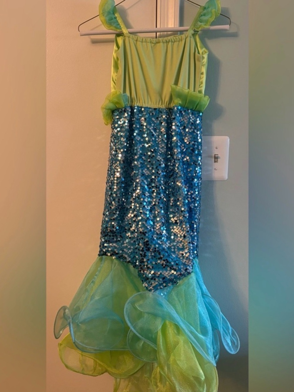 CHASING FIREFLIES Sparkling Ocean Princess Mermaid Costume for Kids SIZE 6